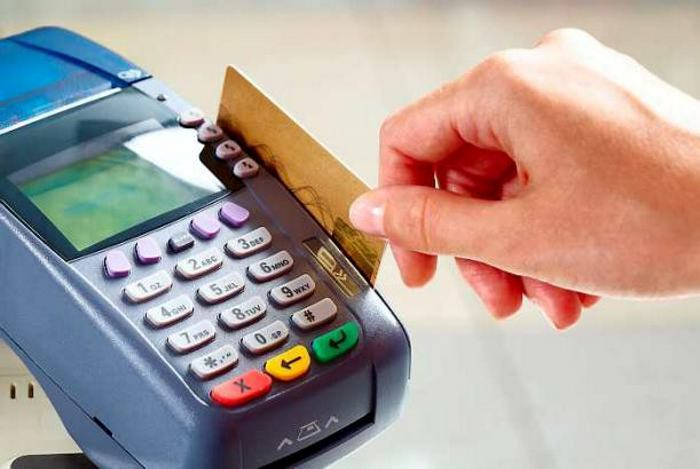 Tarjeta de crédito bajo control: las reglas prácticas que evitan sustos