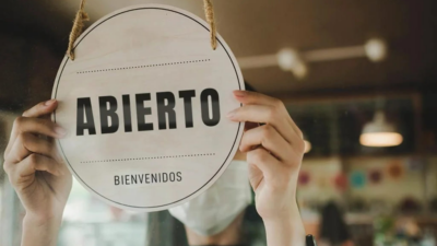 Emprender en serio: cinco lecciones de quien empezó vendiendo zapatillas y llegó a la bolsa